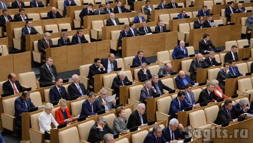 ГД запретила зарубежные счета для широкого перечня чиновников